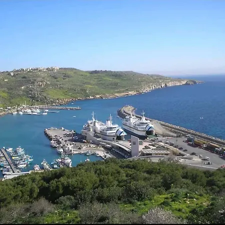 Chambray Gozo Feriehus *